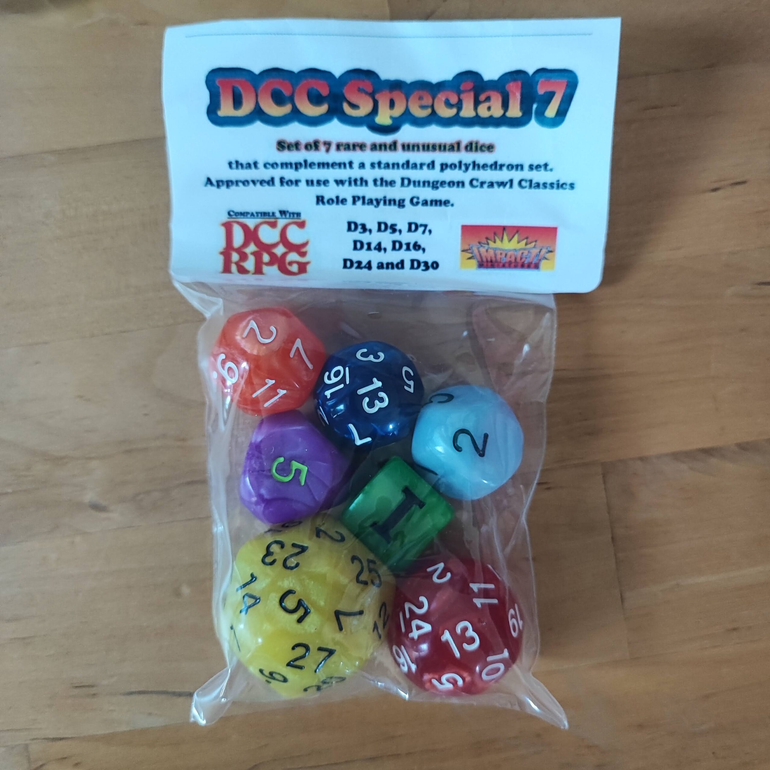 Dungeon Crawl Classics – DADI STRAMBI – Special 7 - Multicolor